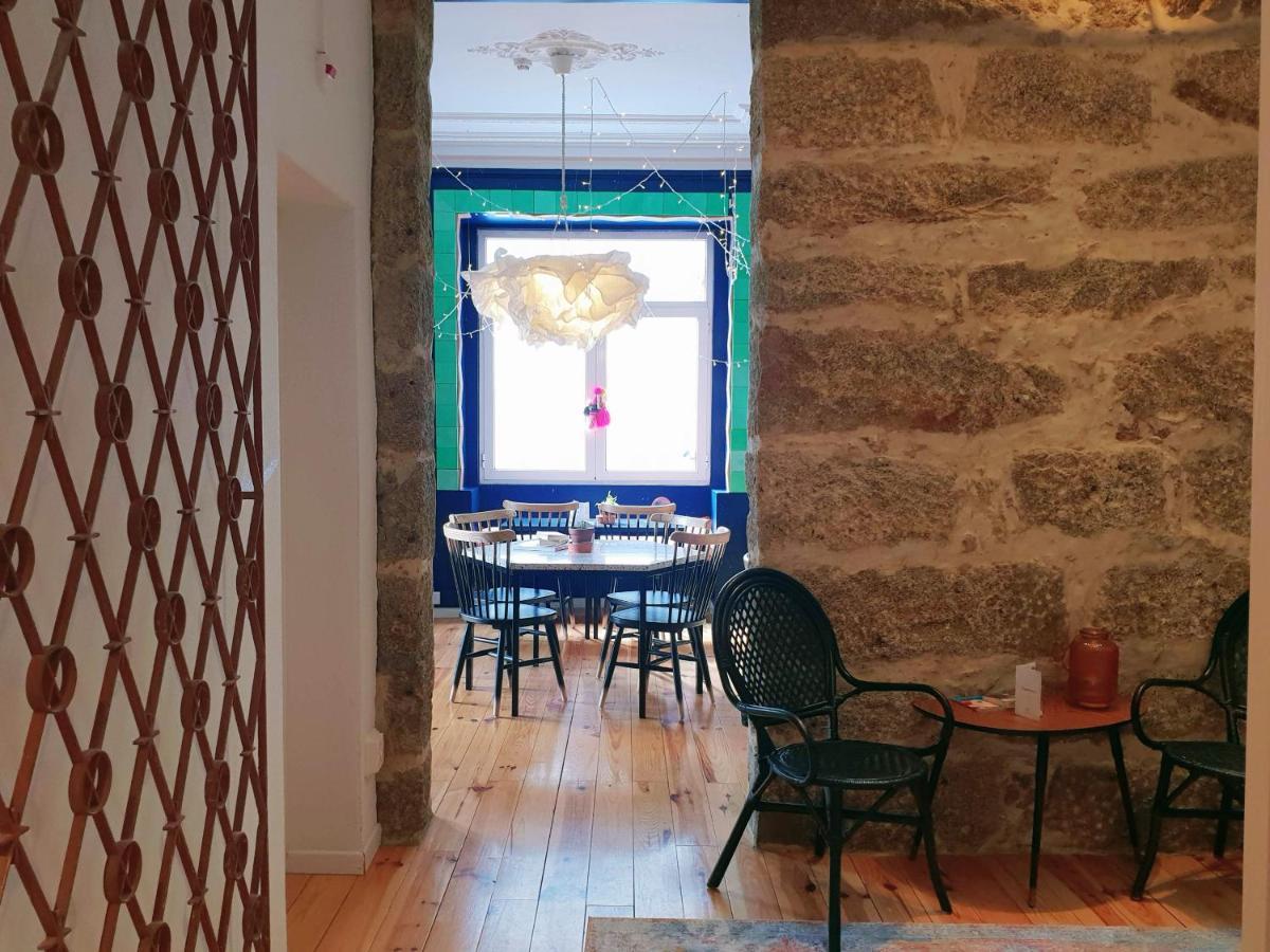Supernova Hostel Порто Екстериор снимка