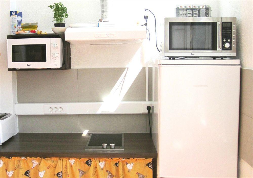 Supernova Hostel Порто Екстериор снимка