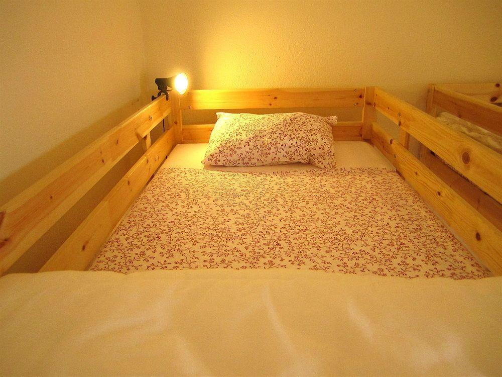 Supernova Hostel Порто Екстериор снимка